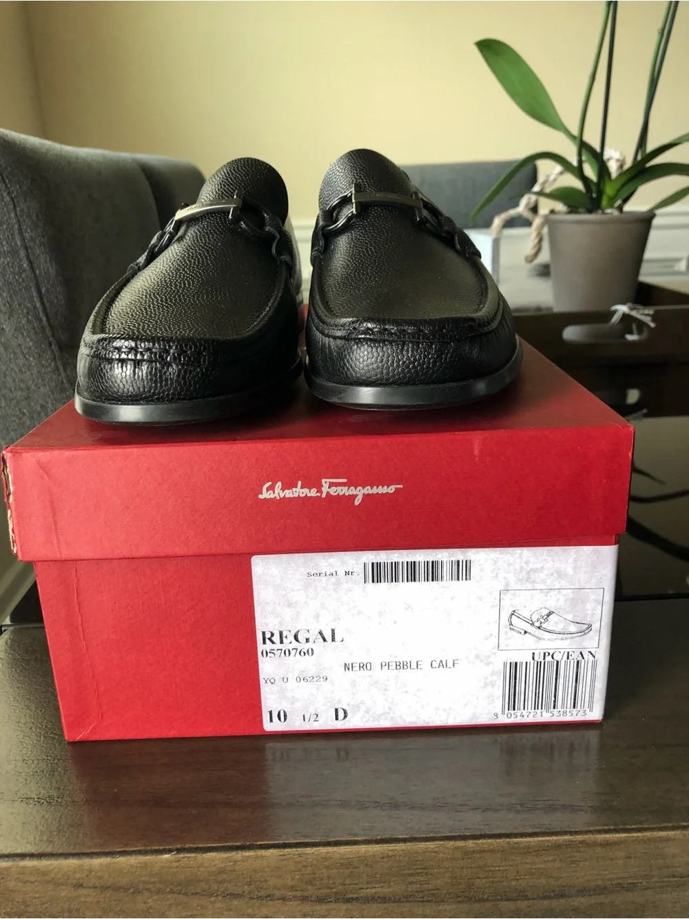 Salvatore Ferragamo Regal Gancini Pebble Leather Loafers Black Men’s 10.5 D NIB - Picture 6 of 6